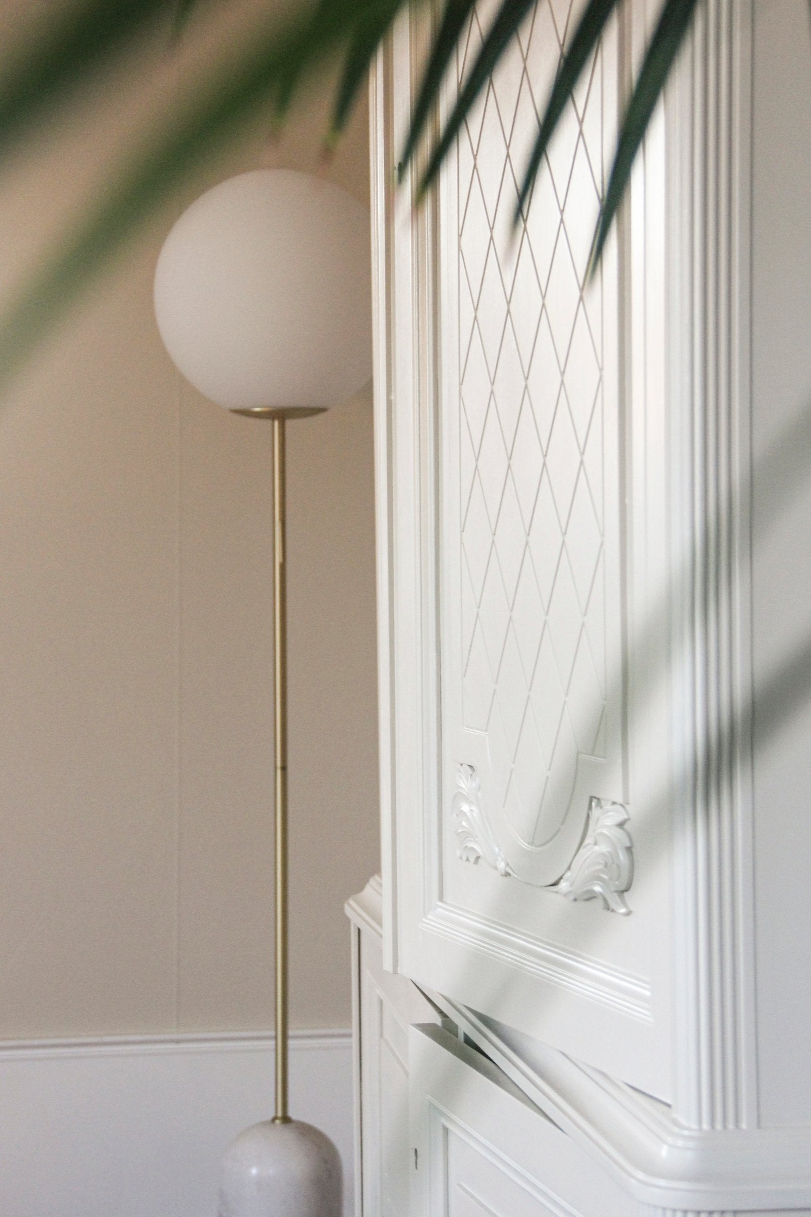 Golvlampa Torrano Vit