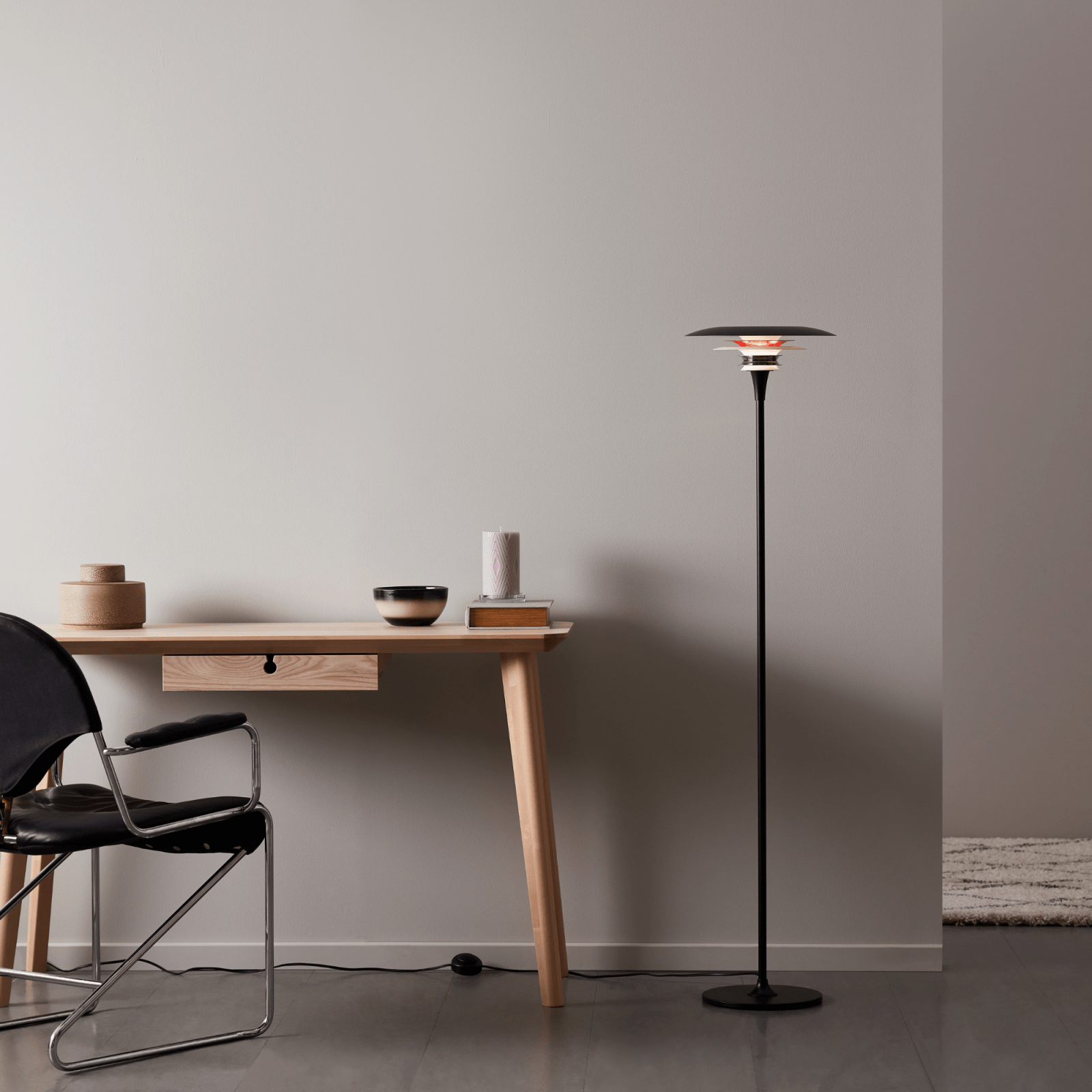 Belid Golvlampa Diablo Ø30 sand/metallisk brons - Azalea Home