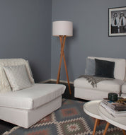 By Rydéns Vega golvlampa vit/ek - Azalea Home