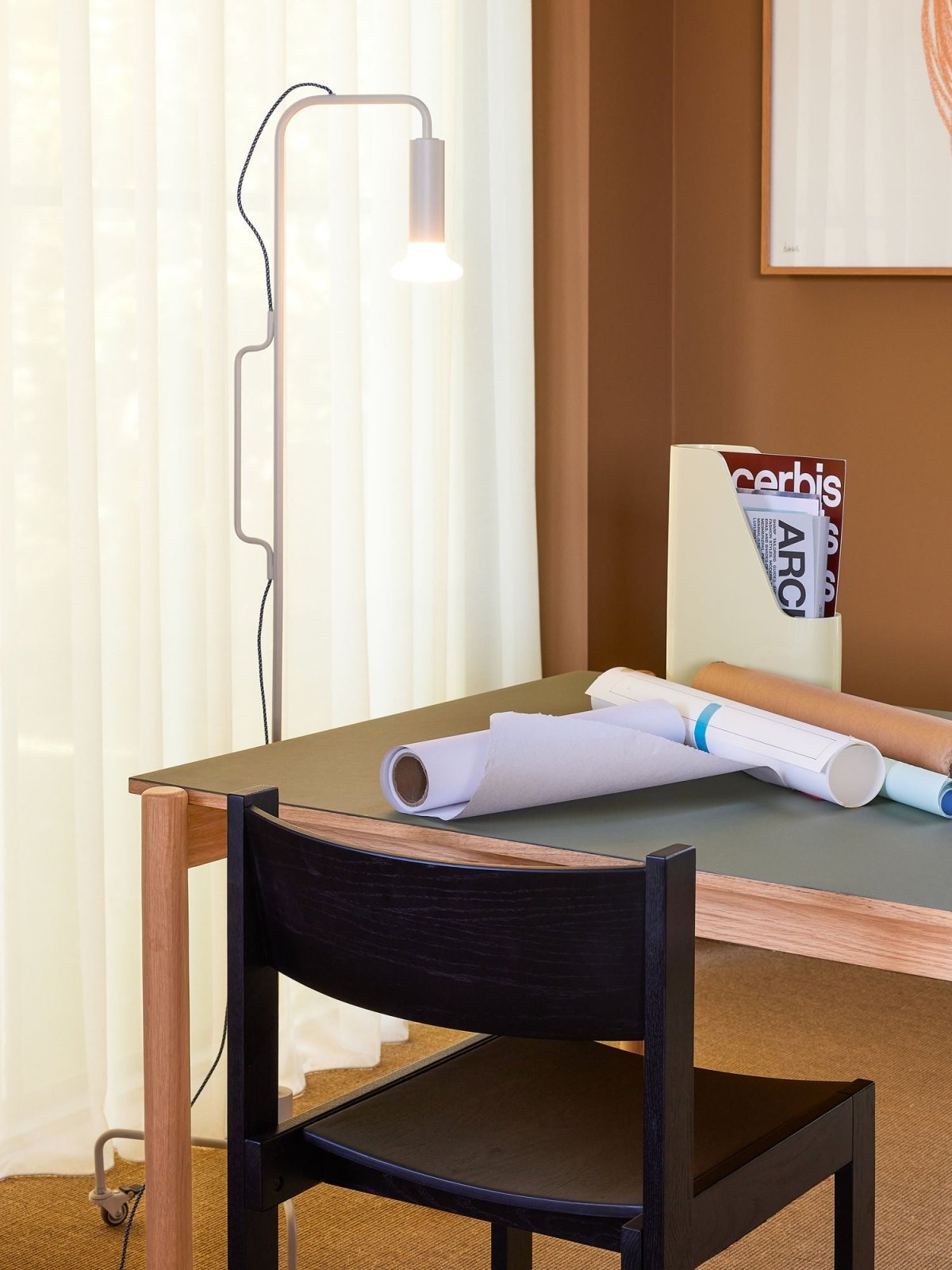 Hübsch Ido Golvlampa, Ljusgrå - Azalea Home