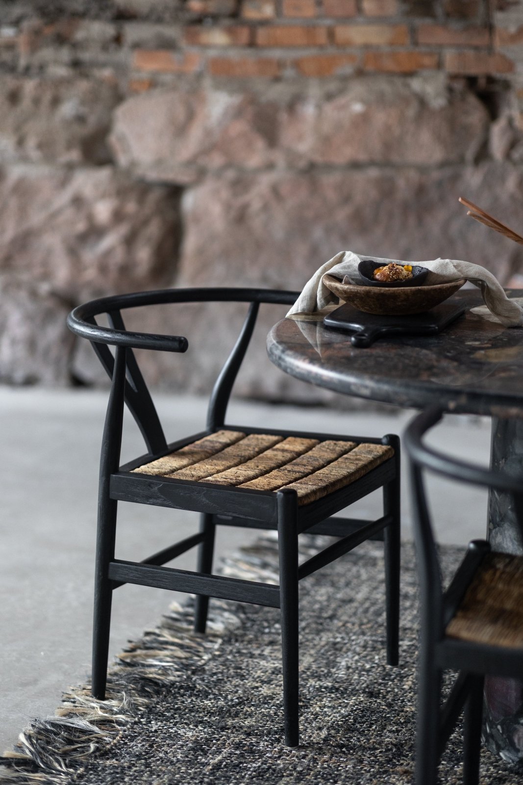 Jakobsdals Aspen Stol, Svart - Azalea Home