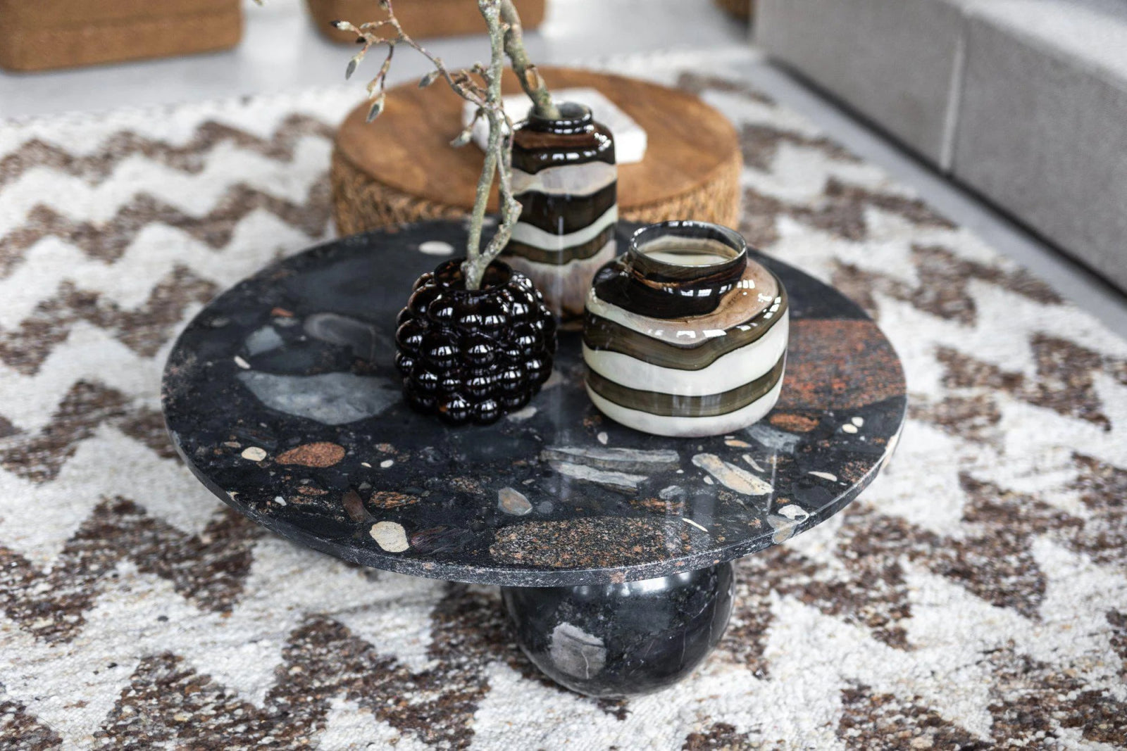 Jakobsdals Sphira Bord, Svart - Azalea Home