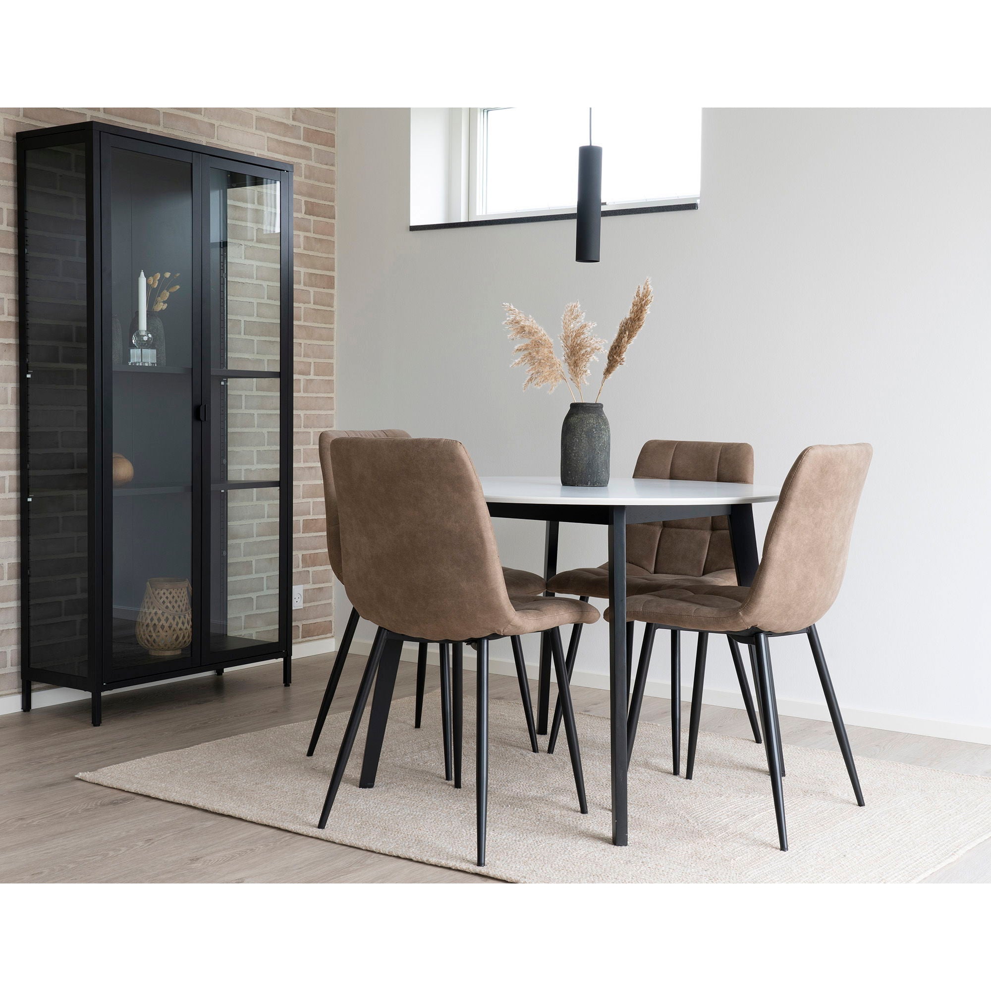 Middelfart Matstol, Brun