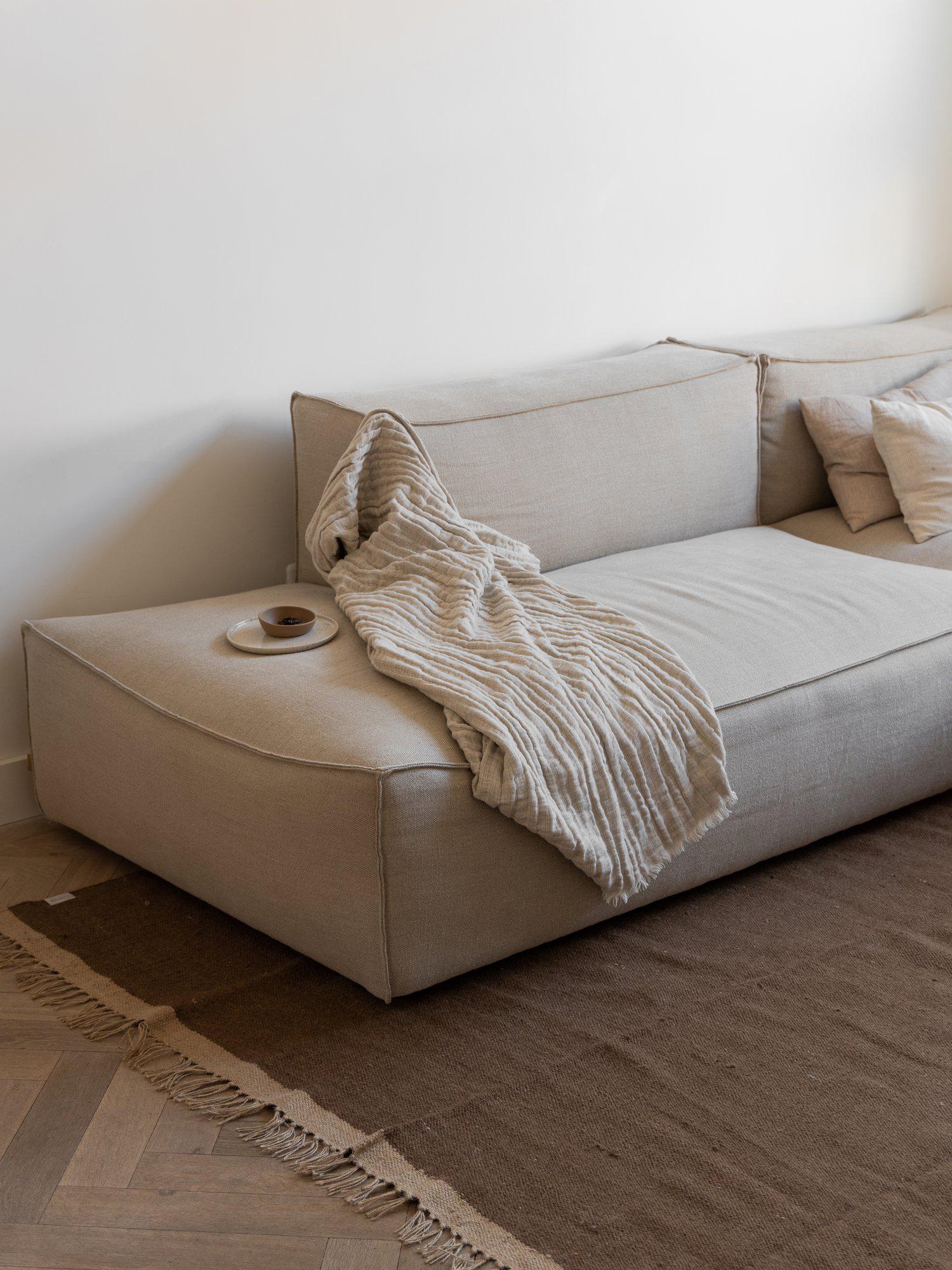 Ian Ullmatta Brun 170x240cm