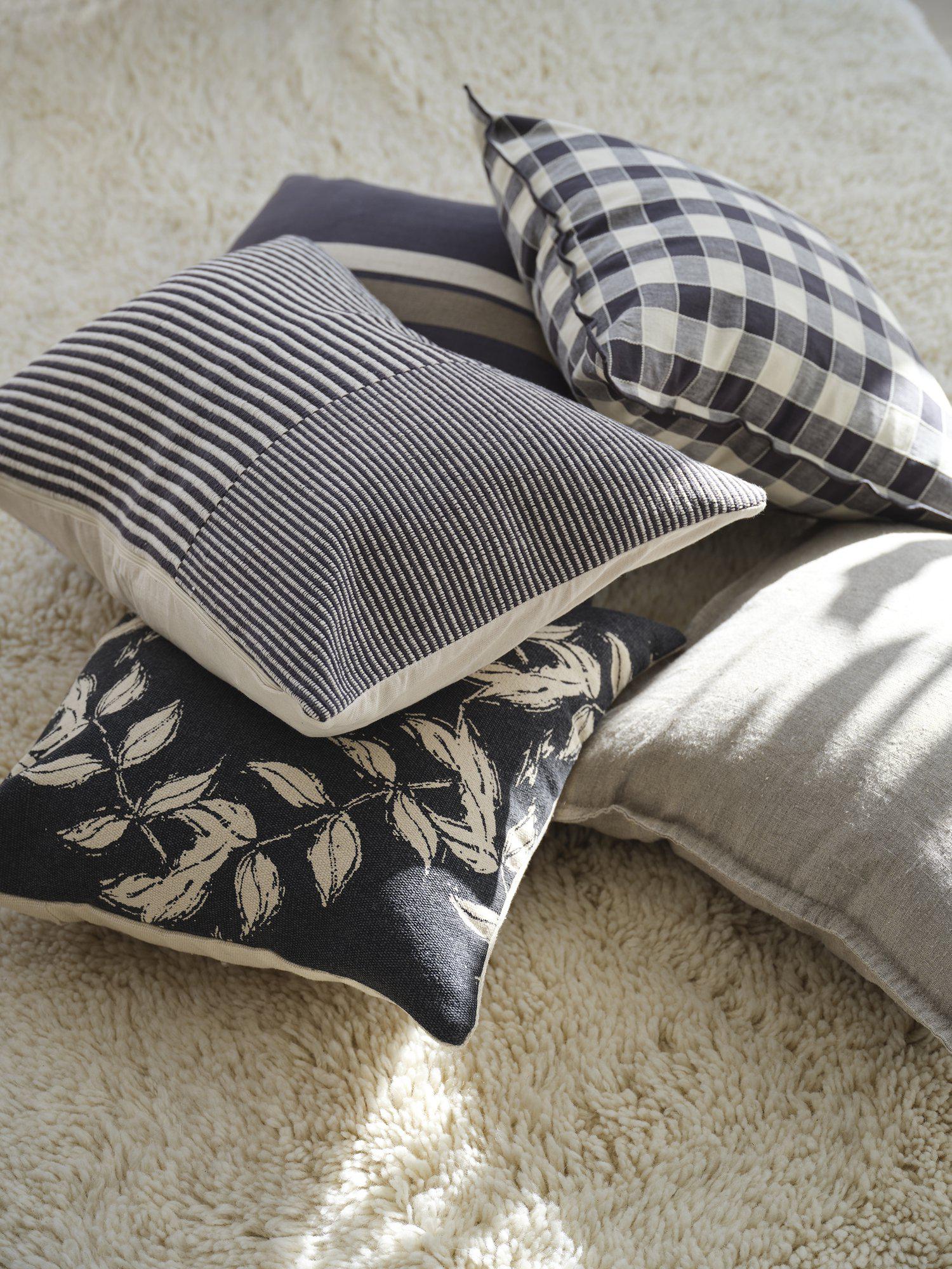 Tyra Kuddfodral Asfalt 40x60cm