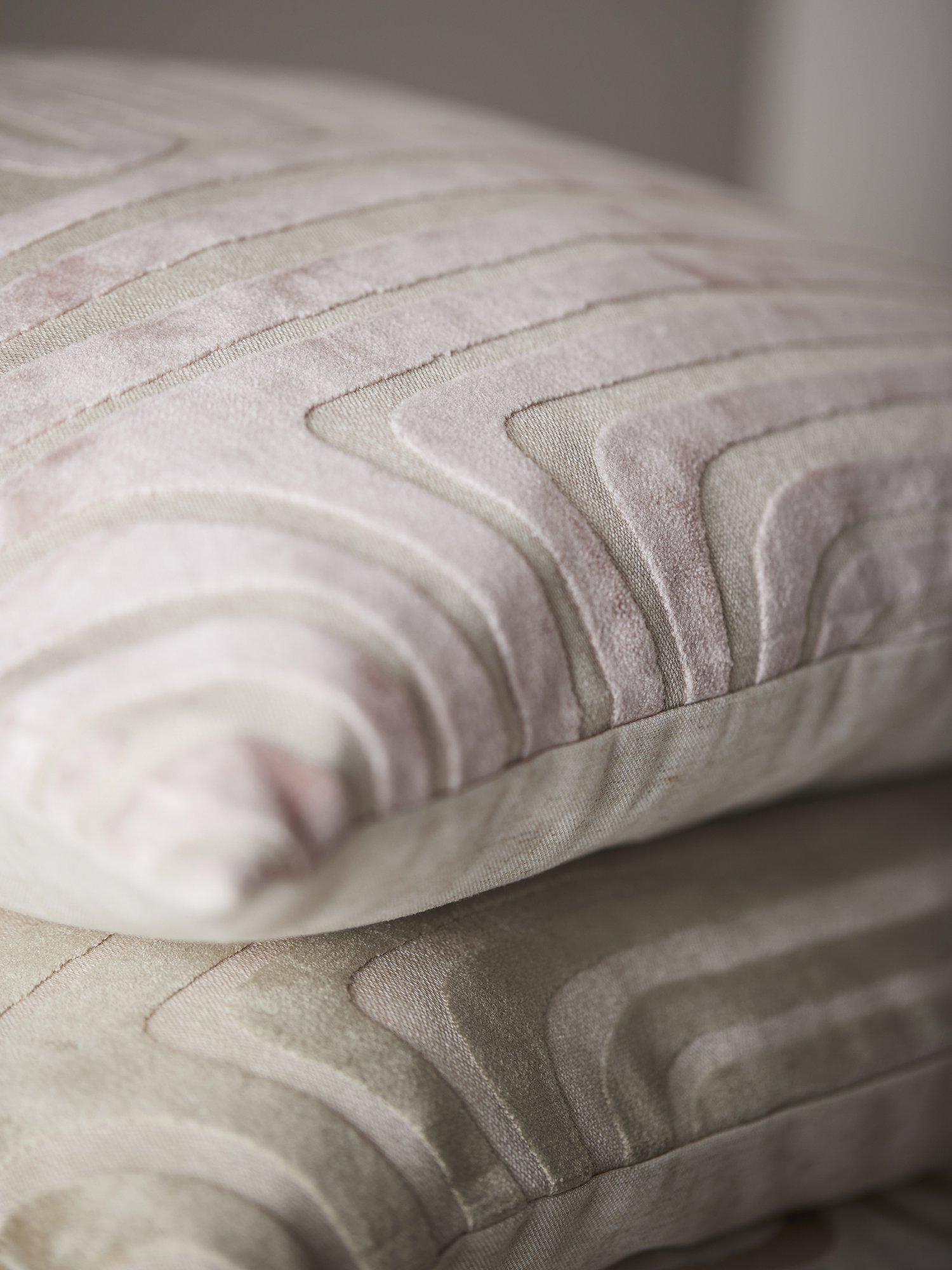 Molly Kuddfodral Puder 45x45cm