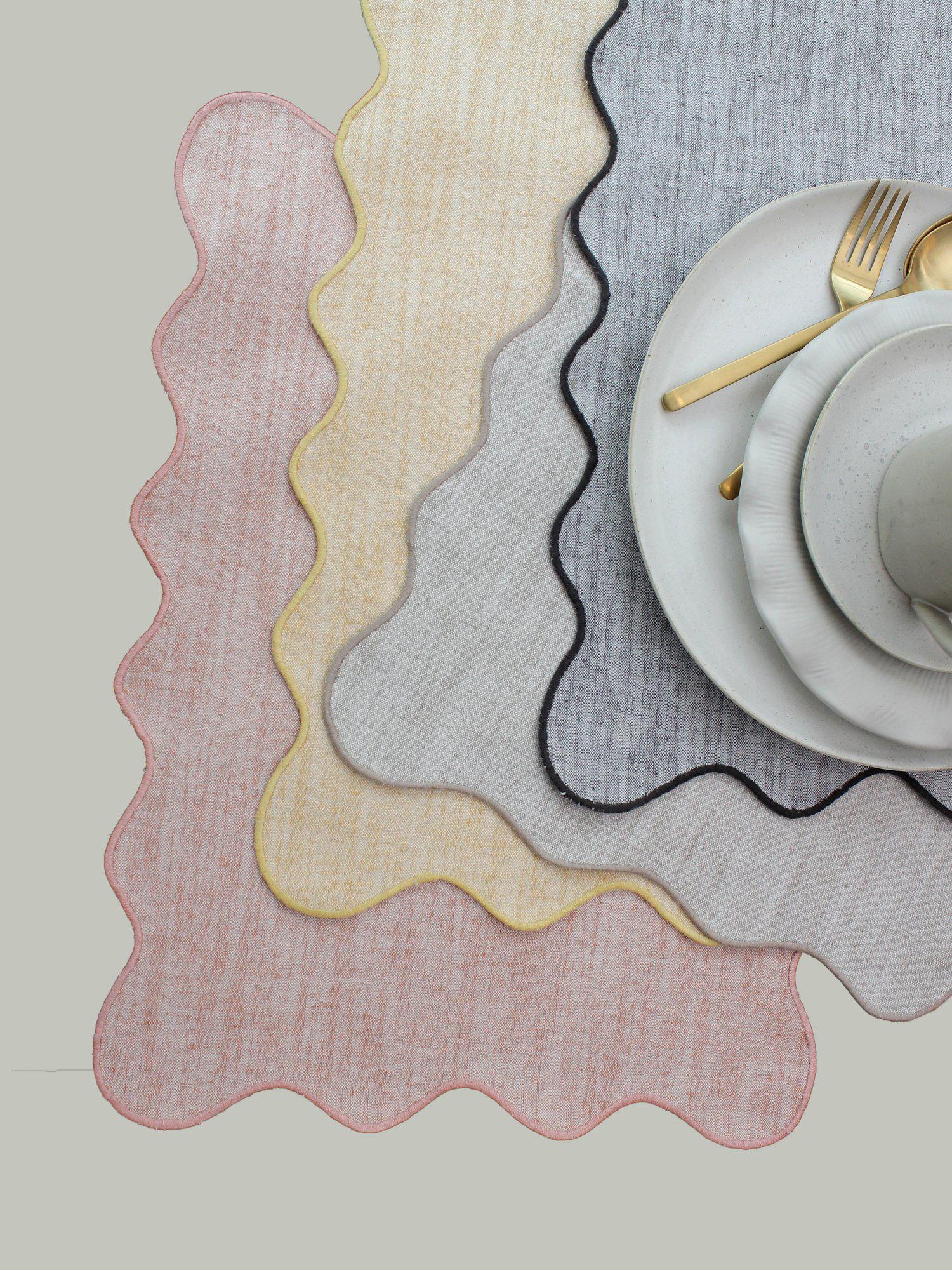 Sabina Tablett Beige 35x45cm