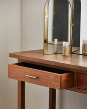CASPIAN Sideboard