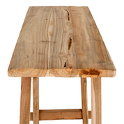 Girona konsolbord, Natur