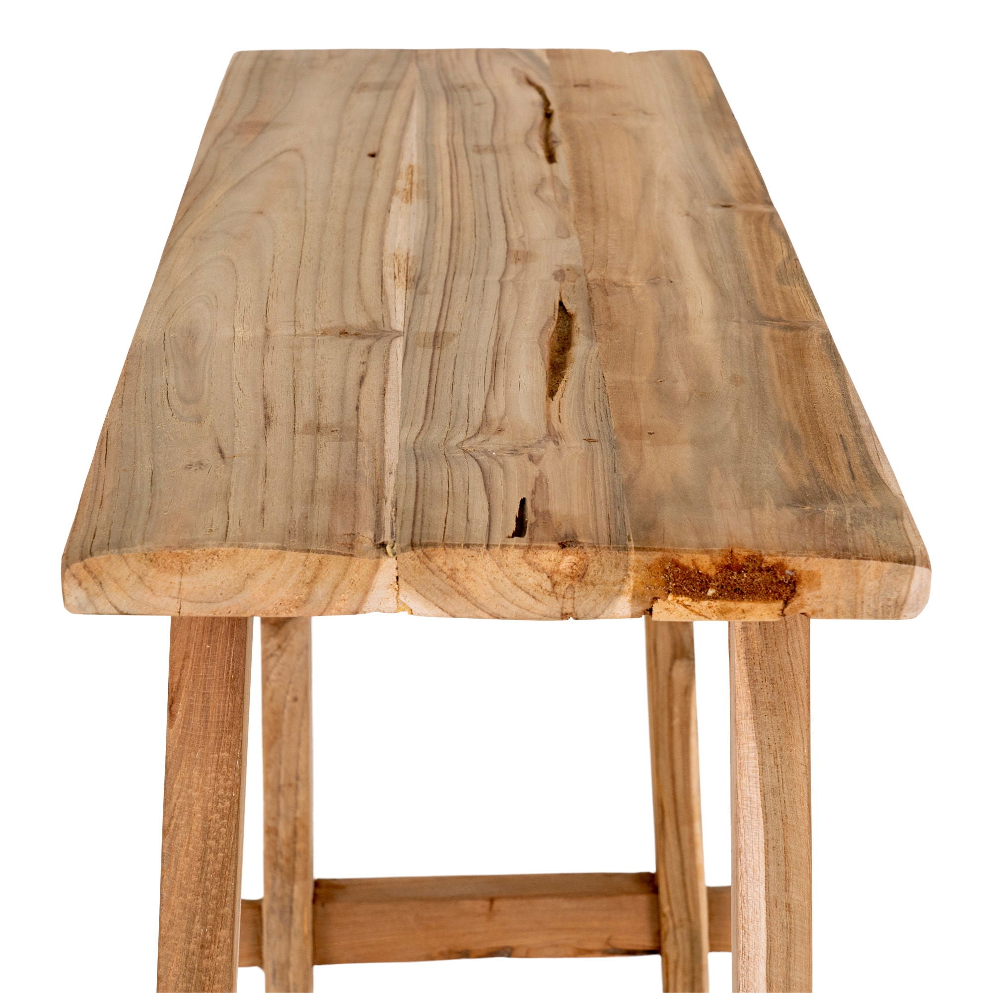 Girona konsolbord, Natur