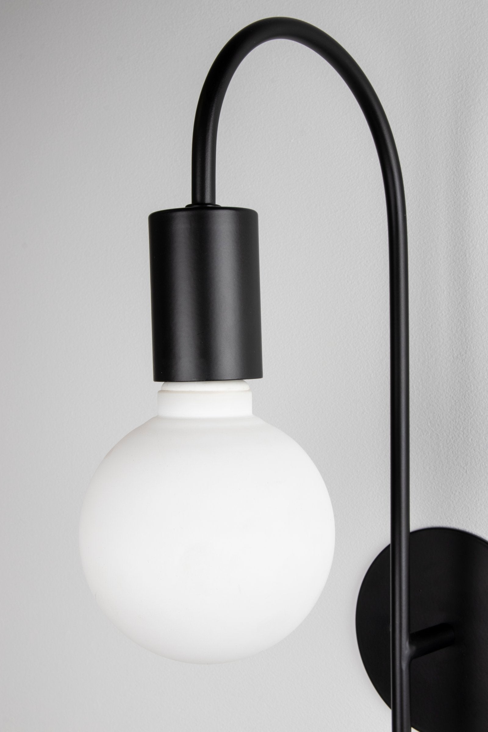 Vägglampa Grace Svart