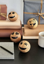 Emojiboll Winking 7 cm Ek