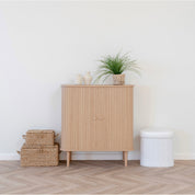 Nikko Sideboard, Natur