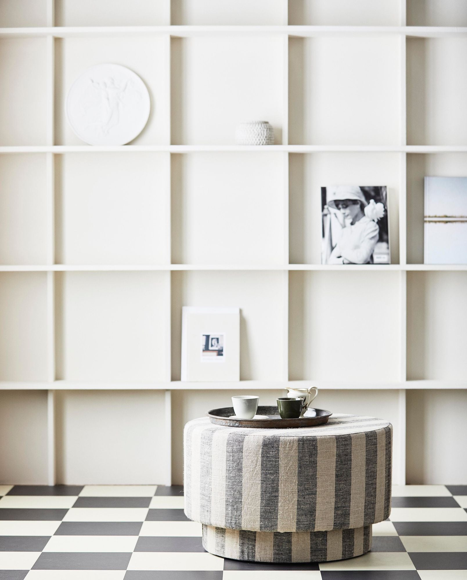 LADOGA Sittpuff, Randig
