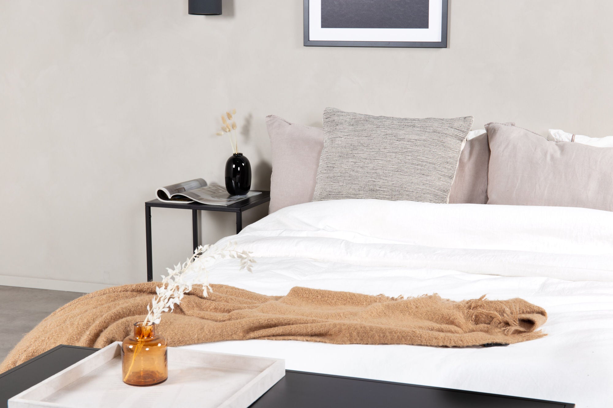 Evin Sängbord, Svart