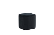 Nelly Sittpuff, Svart