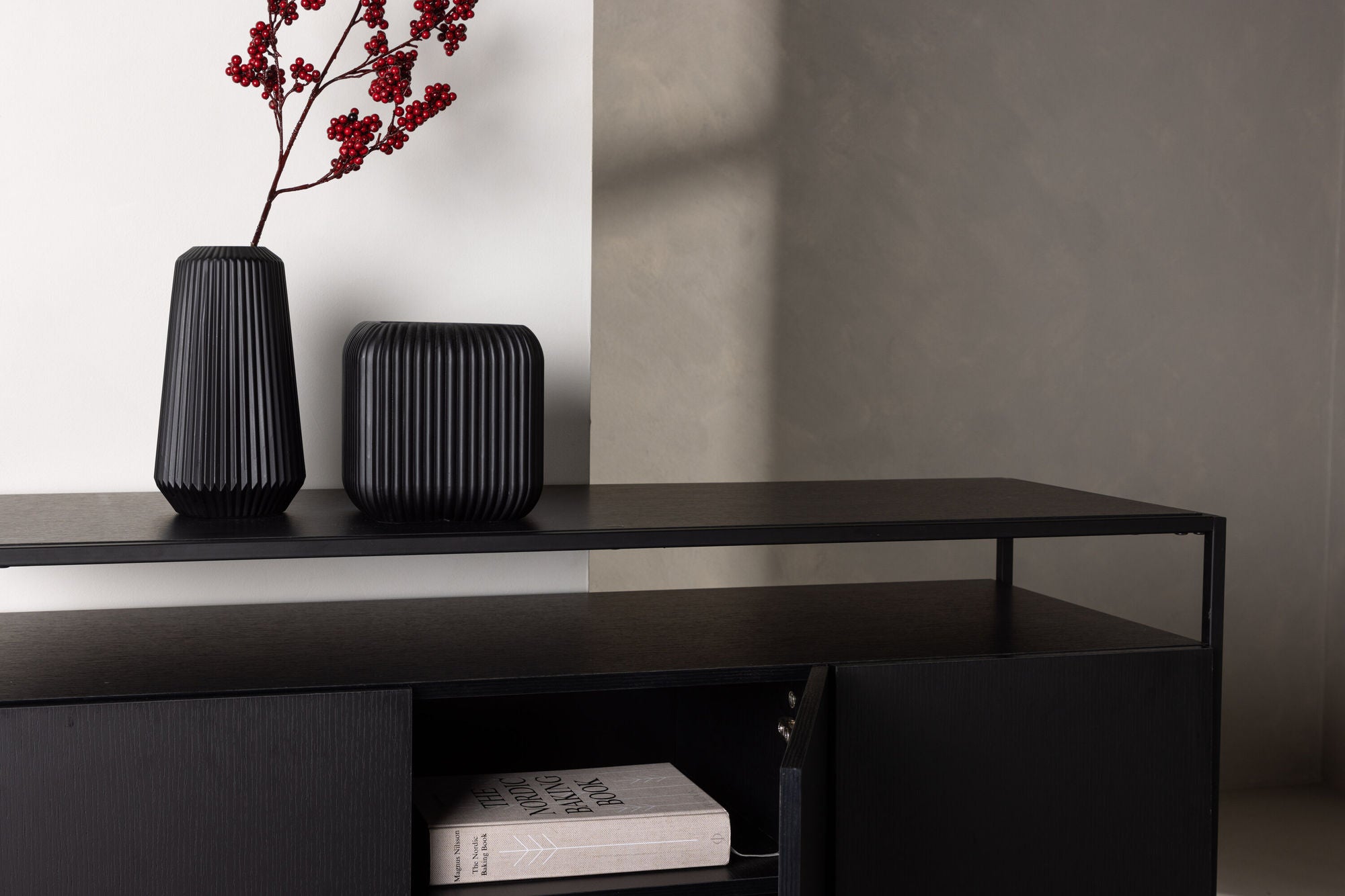 Kingsport Sideboard, Svart