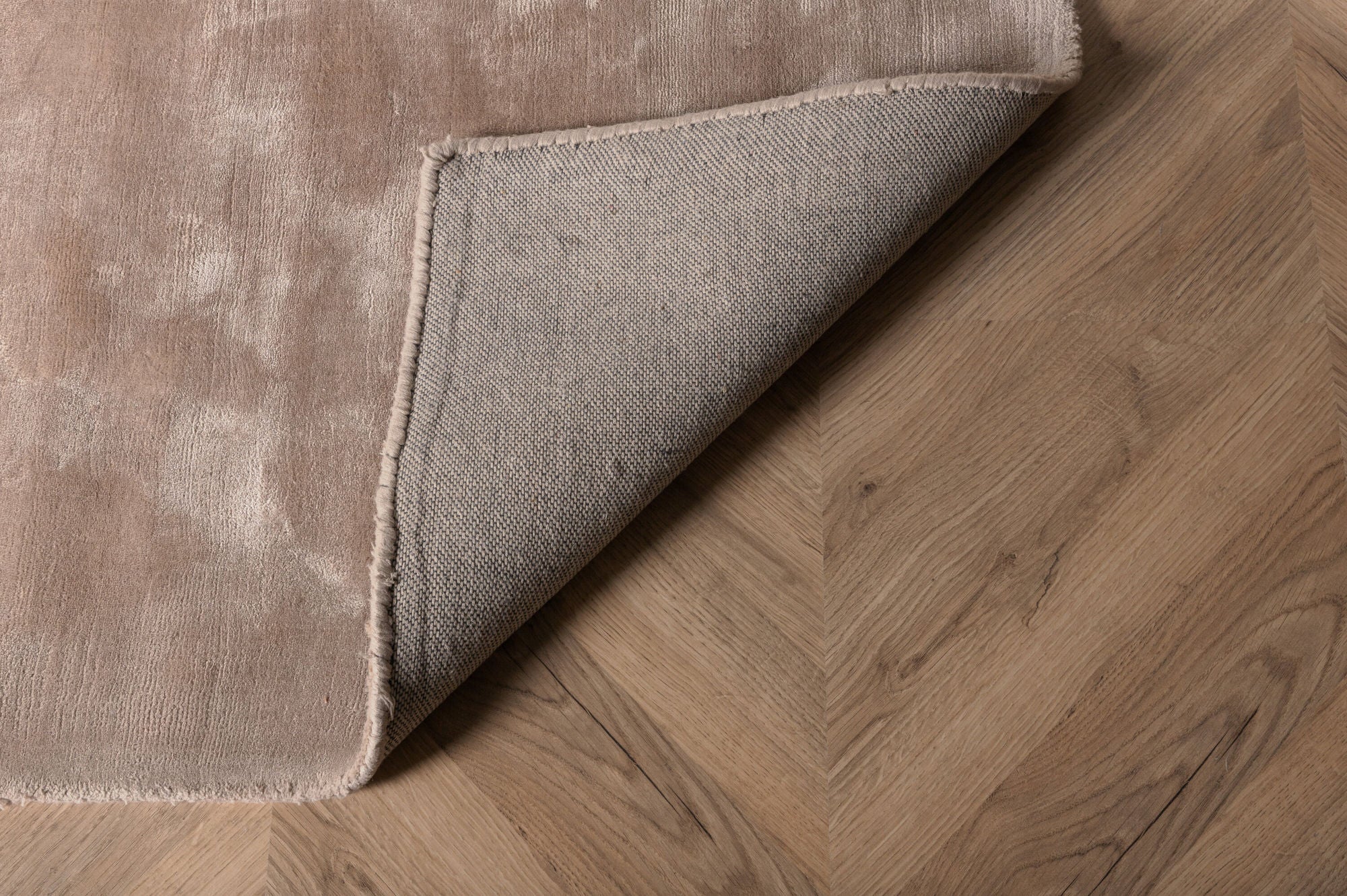 Indra Viskosmatta, 170x240cm, Beige