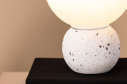 Terrazzo Bordslampa, Vit