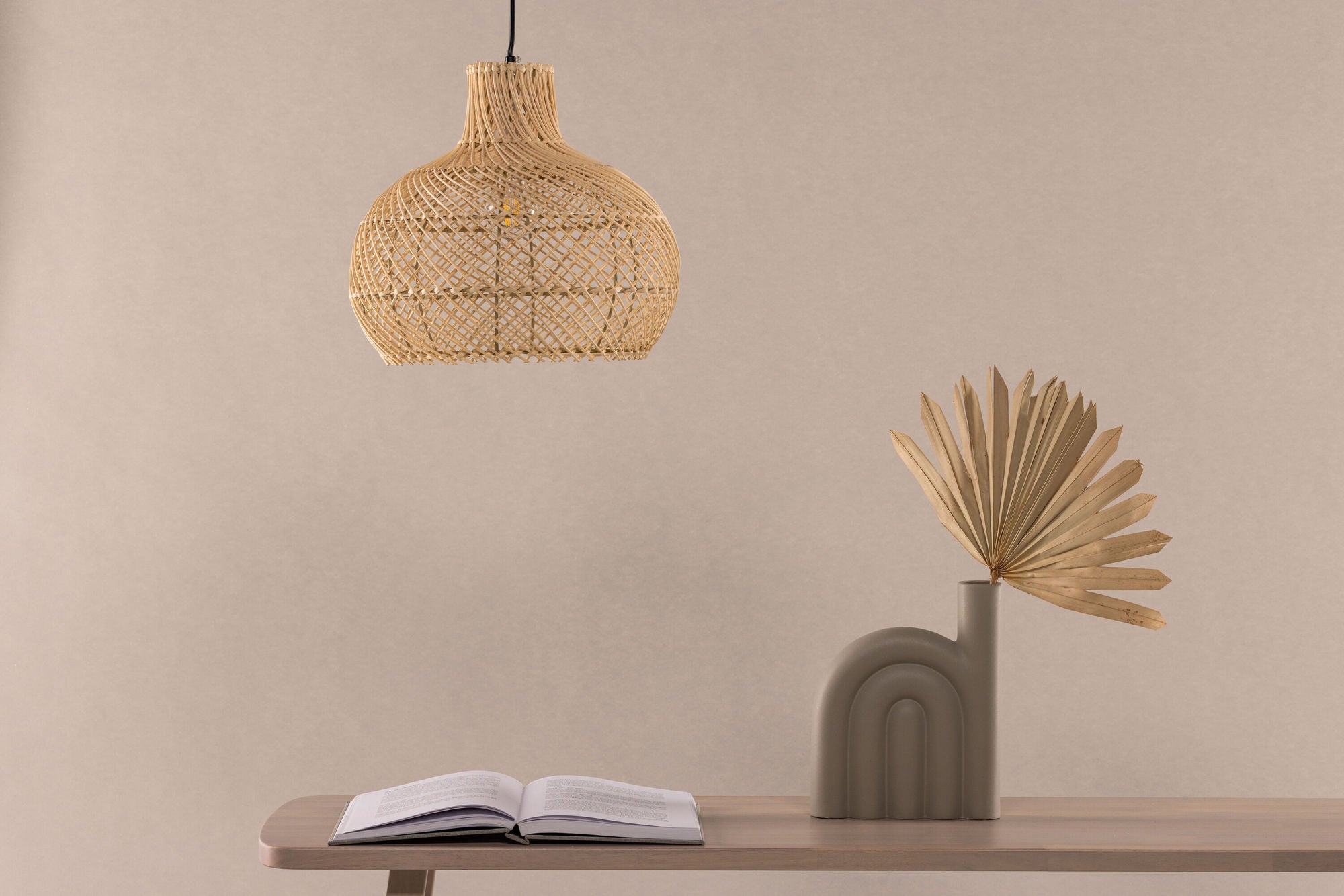 Varekil Taklampa Rotting, Natur
