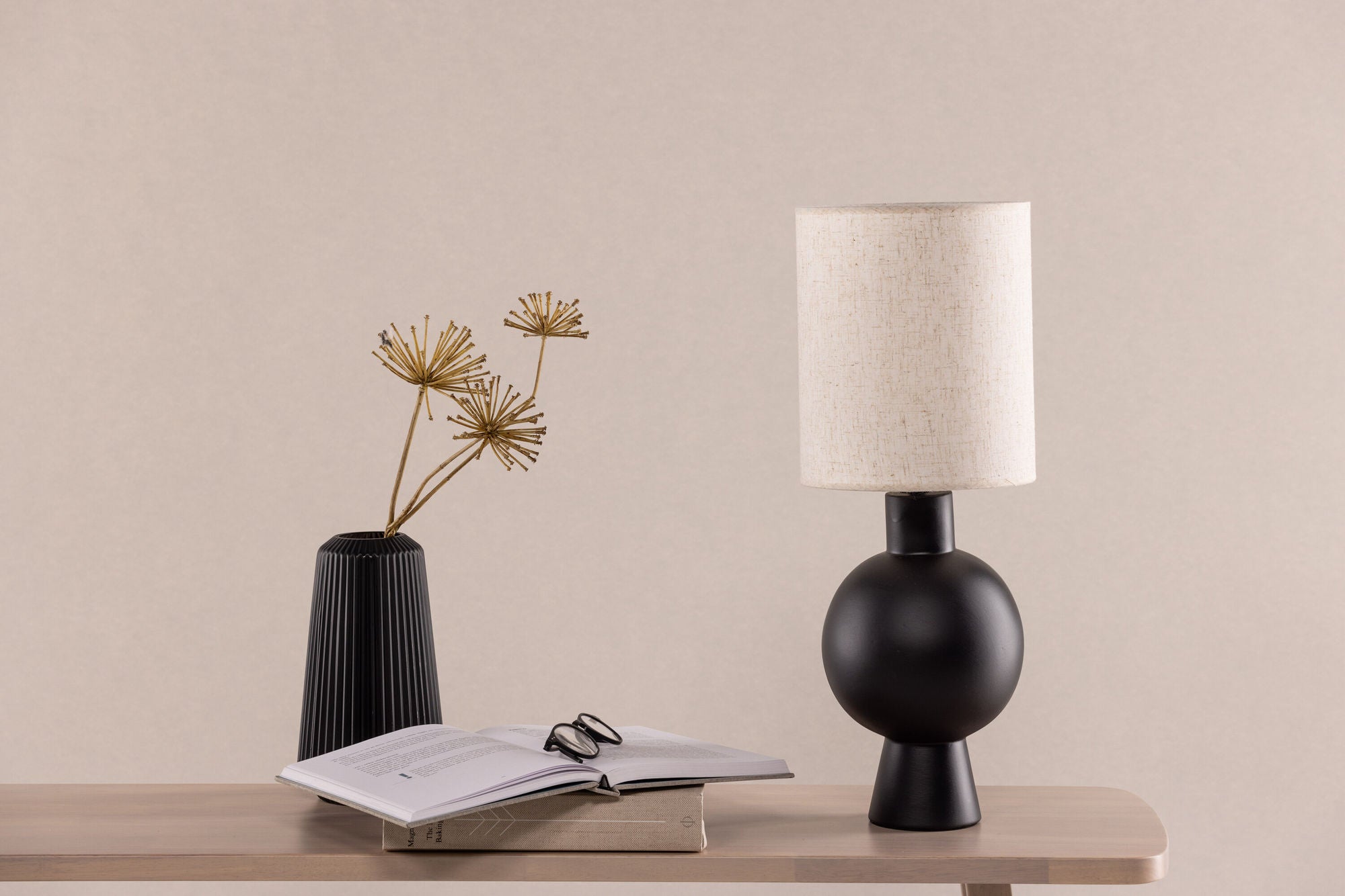 Mysterna Bordslampa, Svart