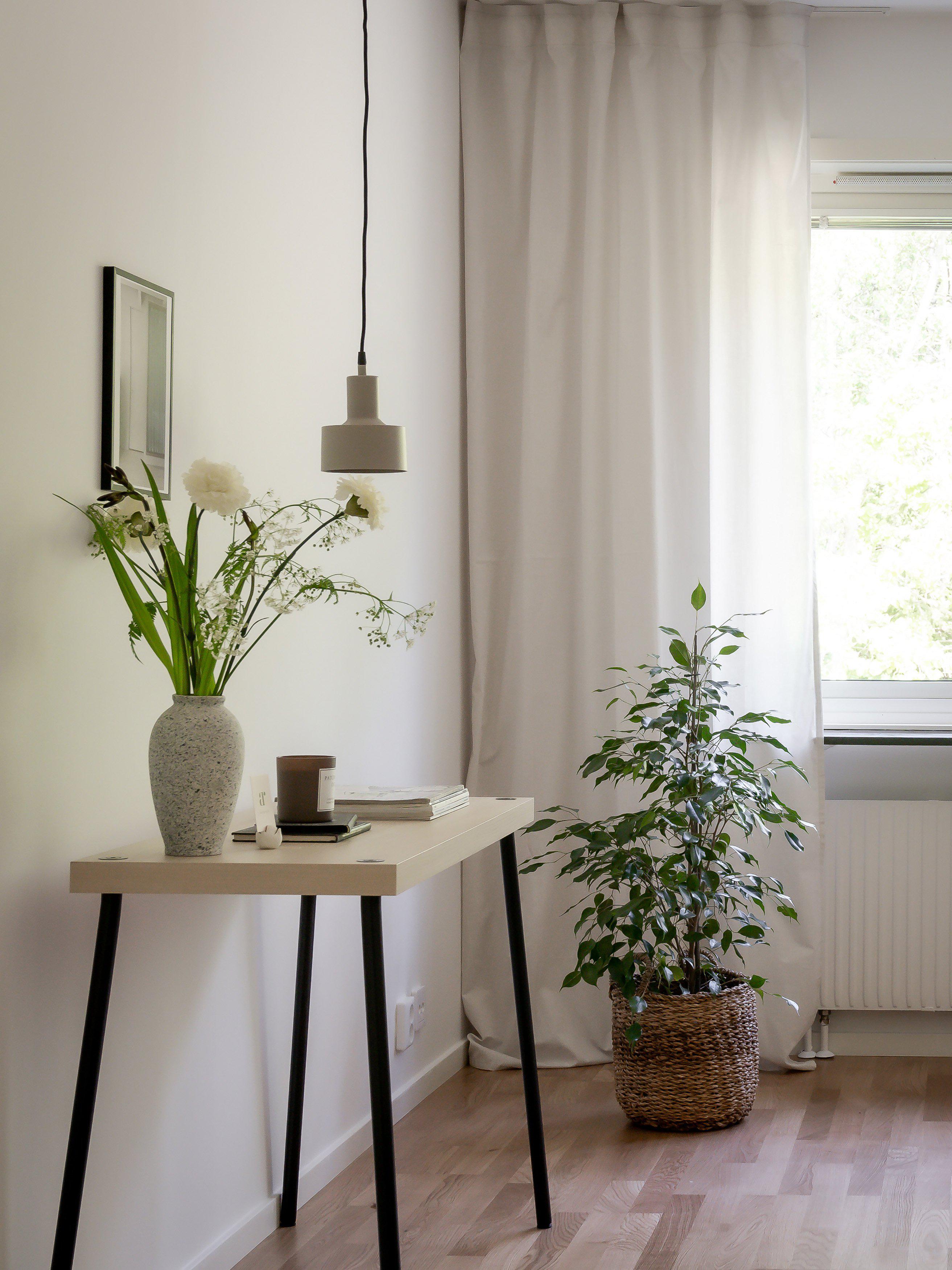 Solo fönsterlampa Matt beige 13cm