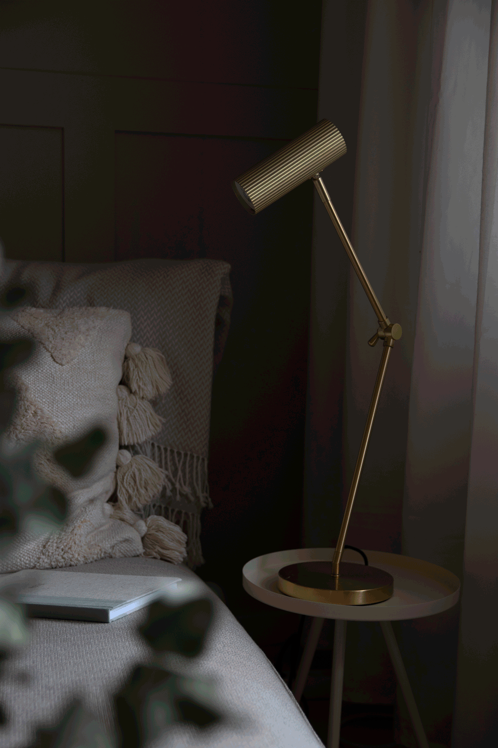 Bordslampa Hubble Read Borstad Mässing