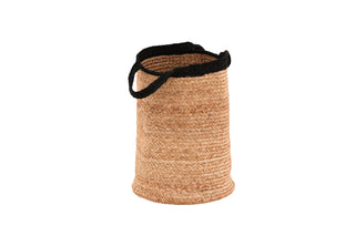 Poppy Korg, Jute