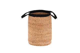 Poppy Korg, Jute