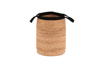 Poppy Korg, Jute