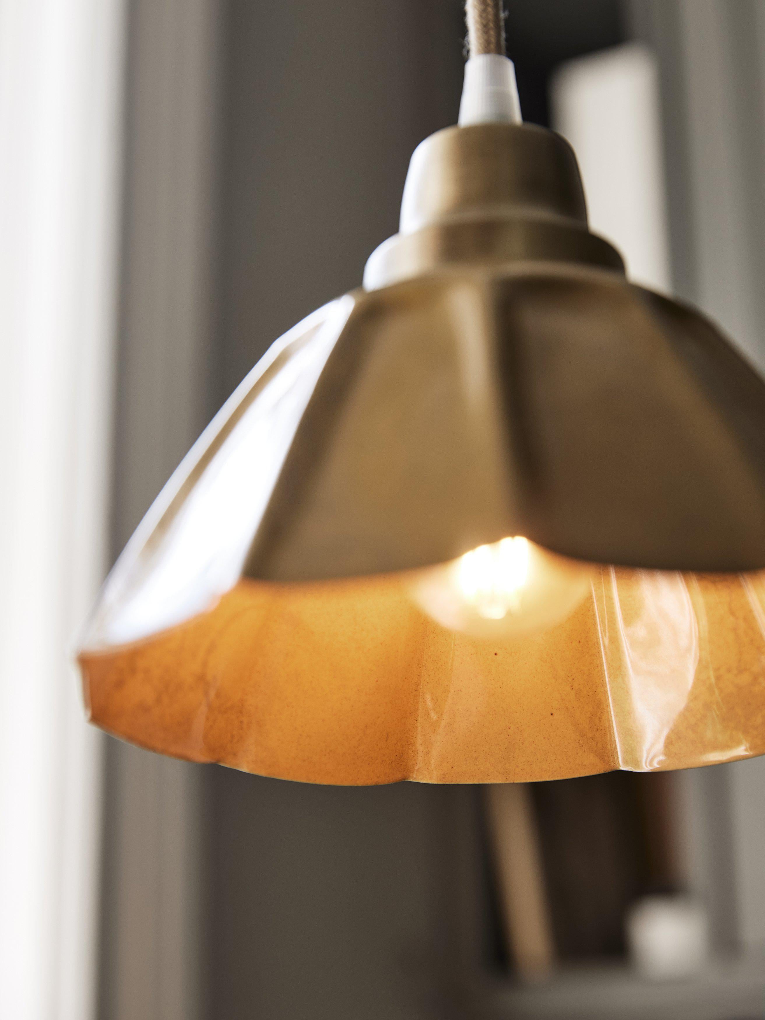 Ester fönsterlampa Gul 17cm