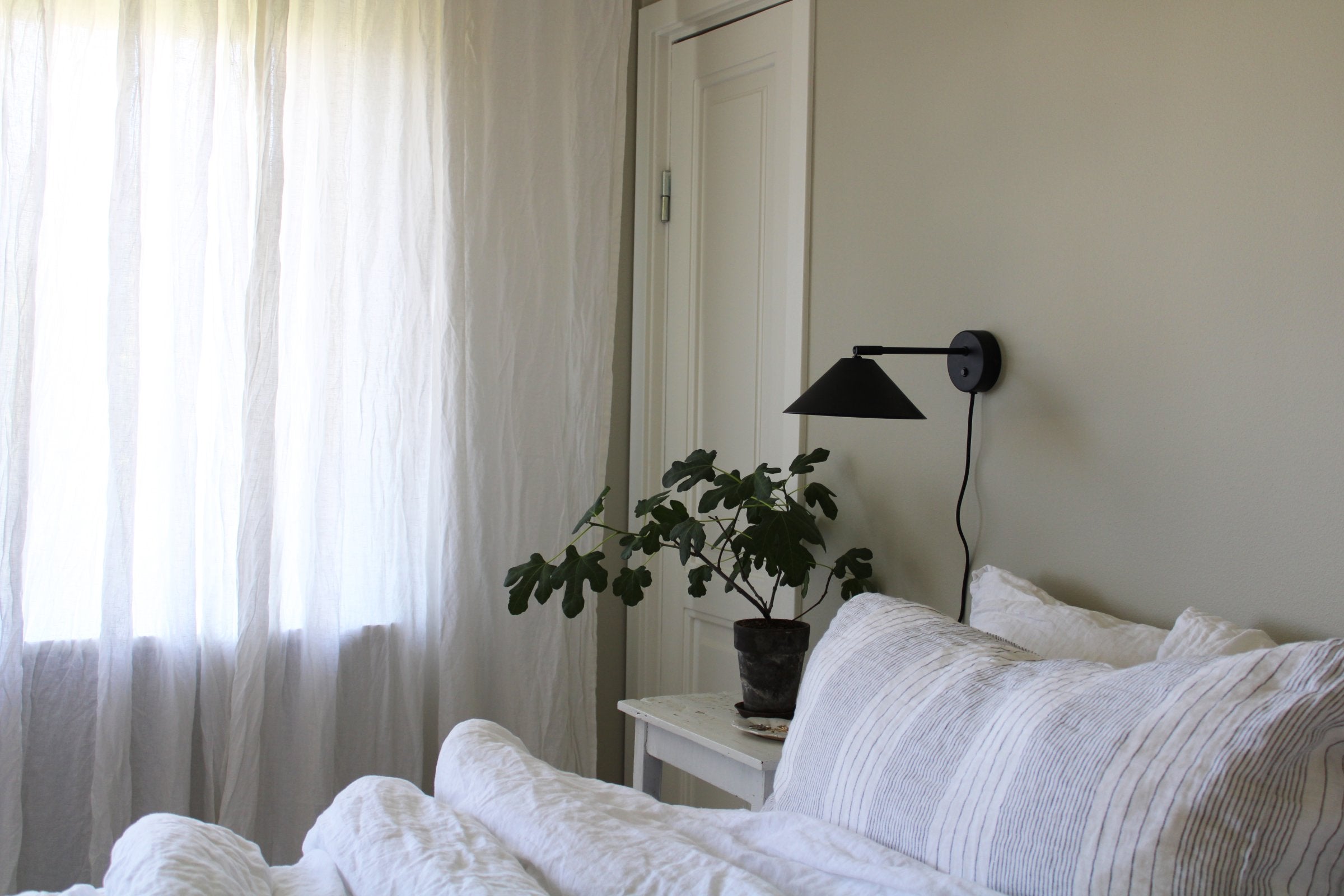 Vägglampa Cannes 20 Svart