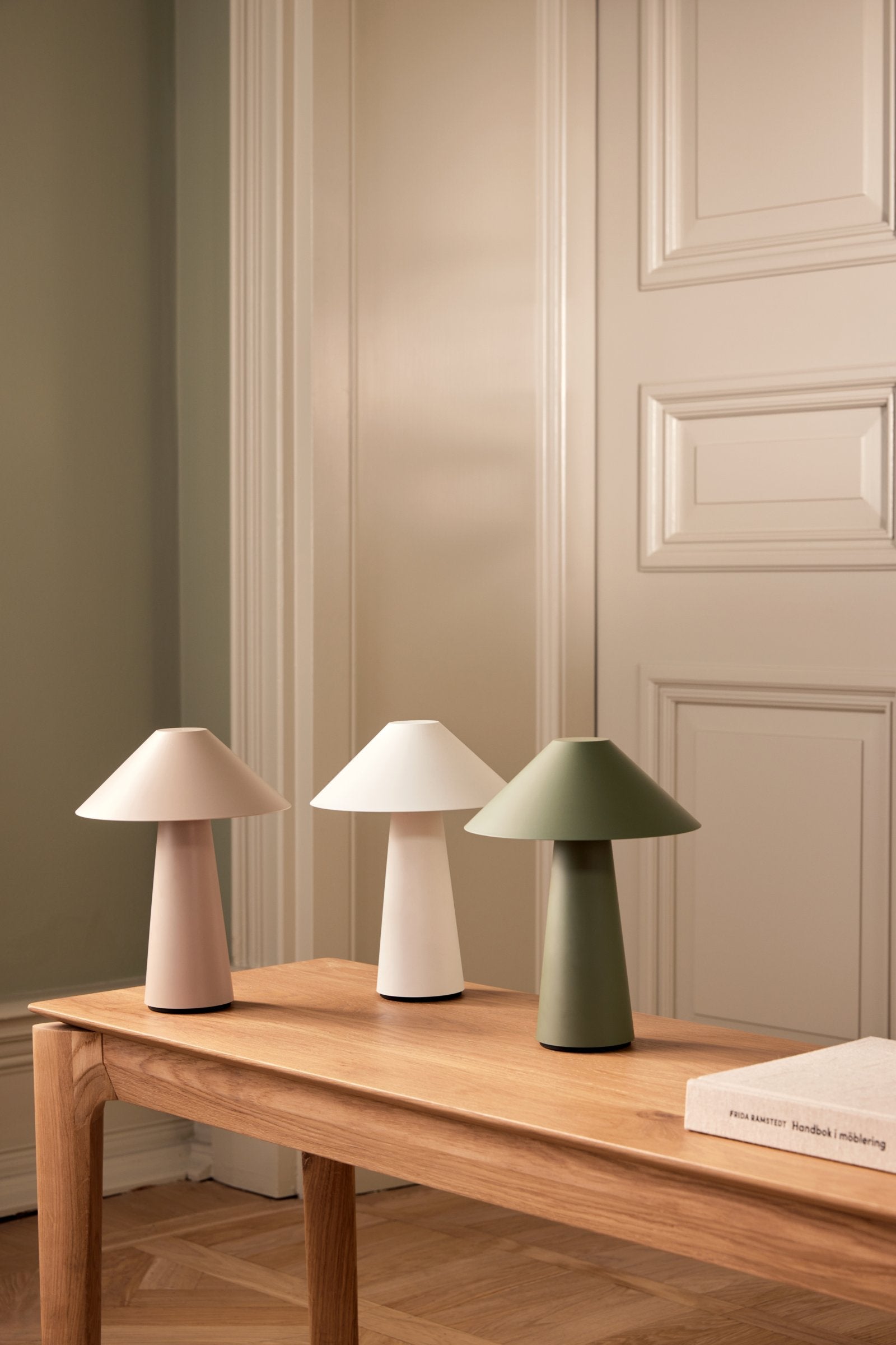 Portabel Bordslampa Cannes IP44 Grön