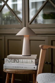 Portabel Bordslampa Cannes IP44 Mud