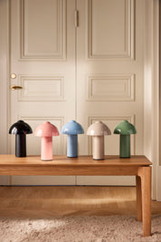 Portabel Bordslampa Buddy IP44 Grön