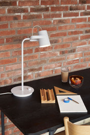 Ardent Bordslampa, Grå