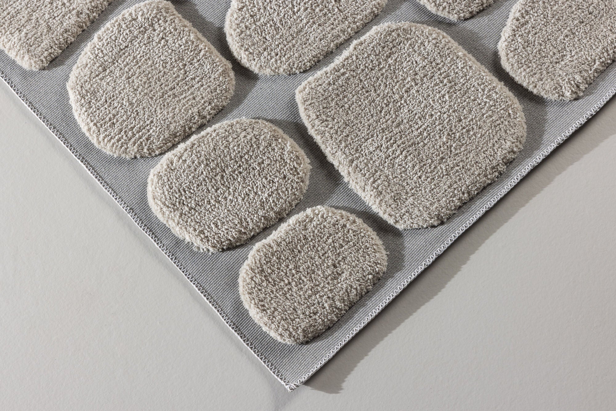 Octavius Matta 290x200, Beige