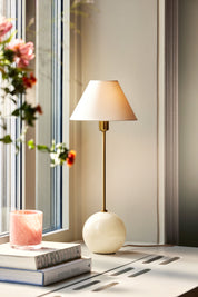Bordslampa Iris 20 Creme