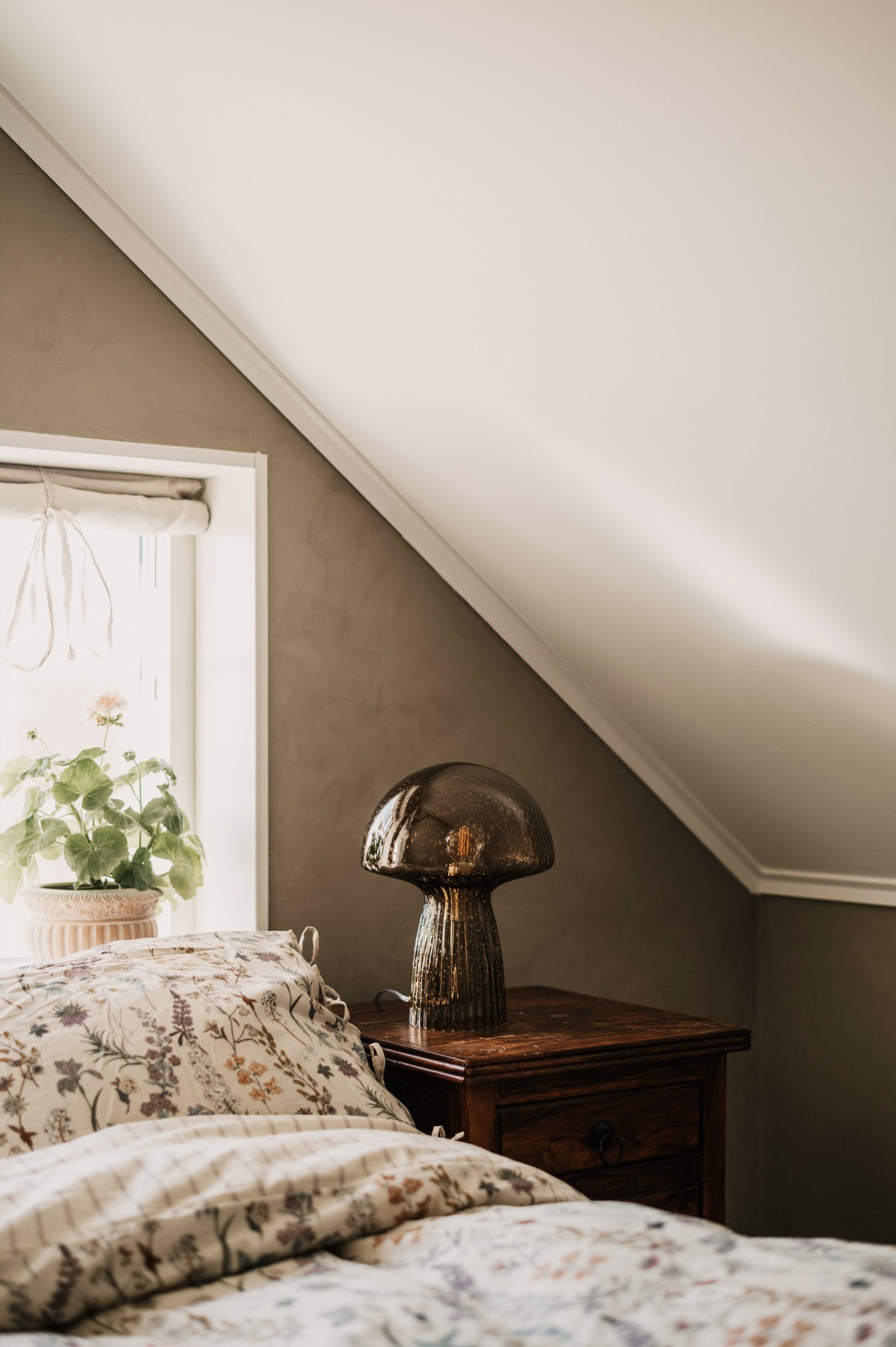 Bordslampa Fungo 22 Special Edition Brun