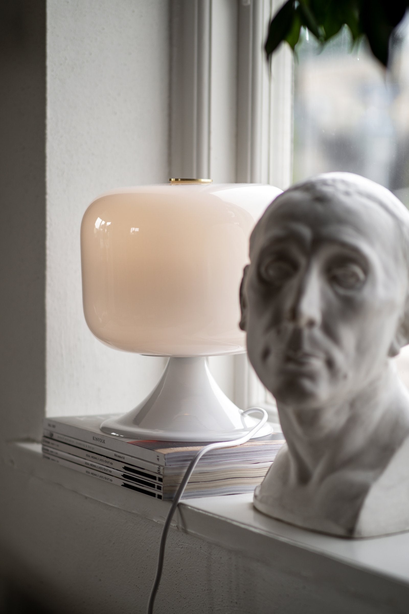 Bordslampa Bullen 25 Vit