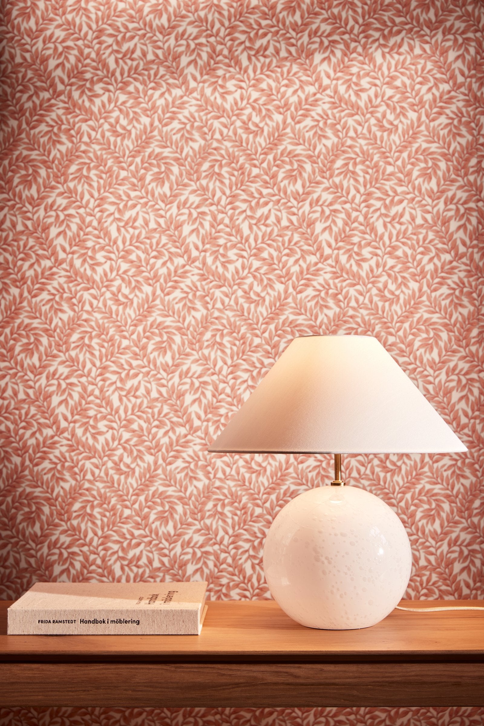 Bordslampa Iris 35 Vit