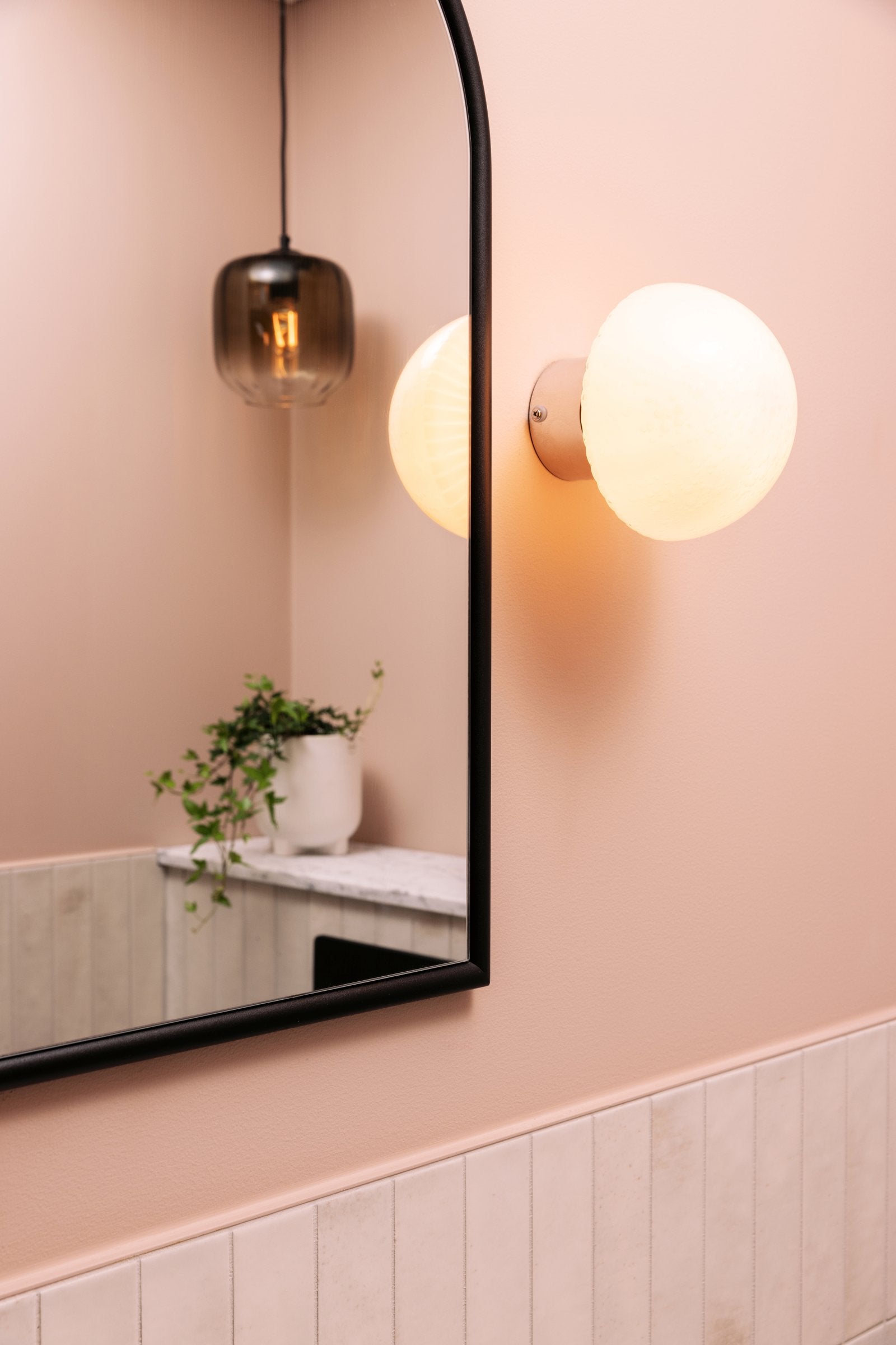 Vägglampa/Plafond Fungo 16 IP44 Vit/Krom
