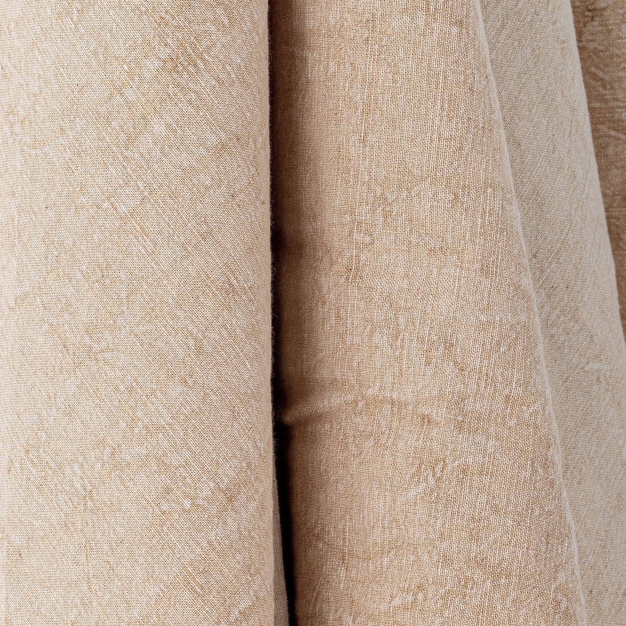 Terni Bordsduk Linne 150x200, Natur