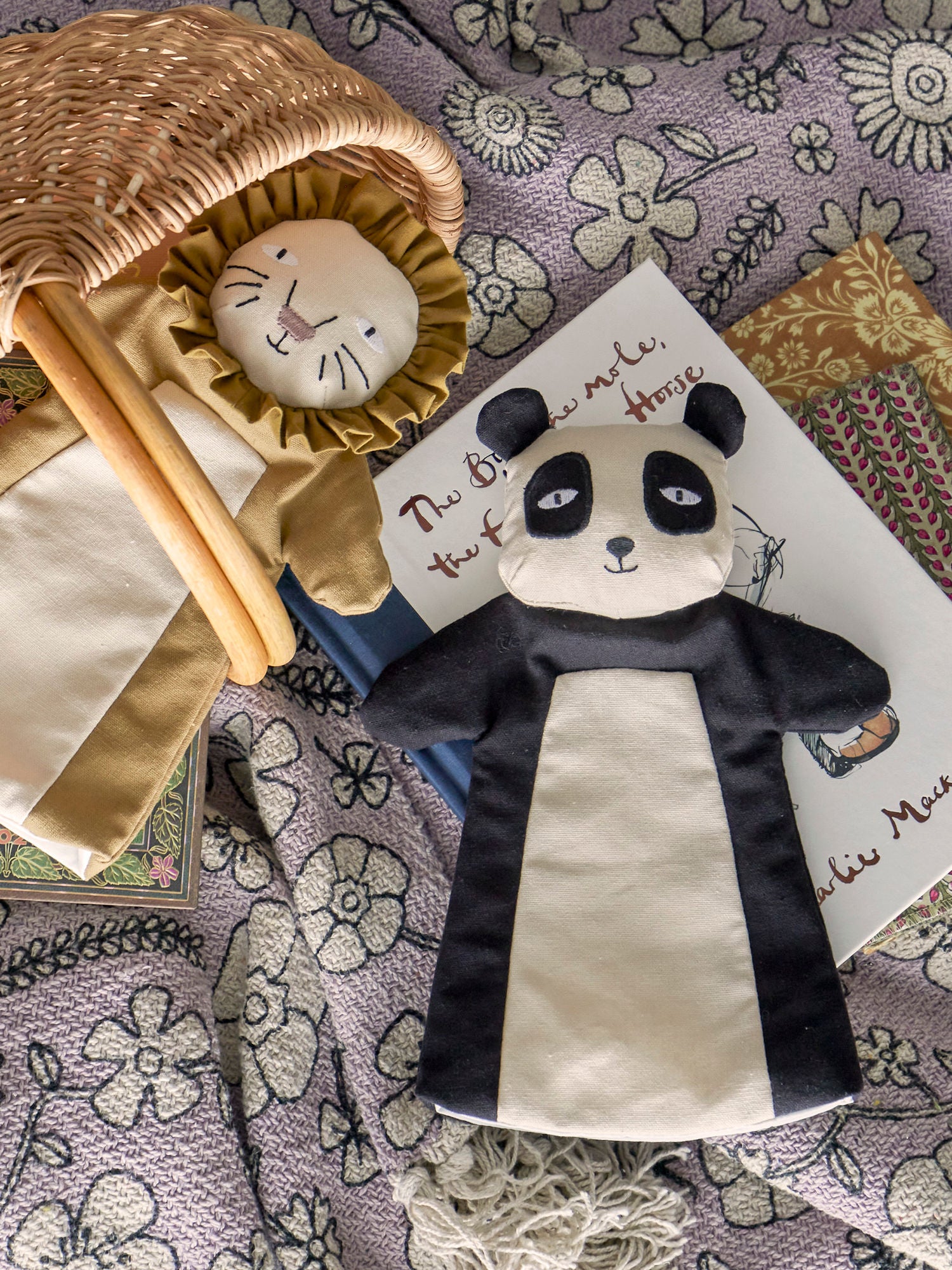 Flynn Handdocka 2-Pack, Panda / Lejon