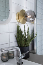 Vägglampa/Plafond Art Deco IP44 Borstad Mässing/Rök