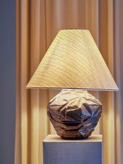 Carolla Bordslampa, Brun