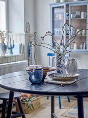 Fili Vas, Vit Keramik