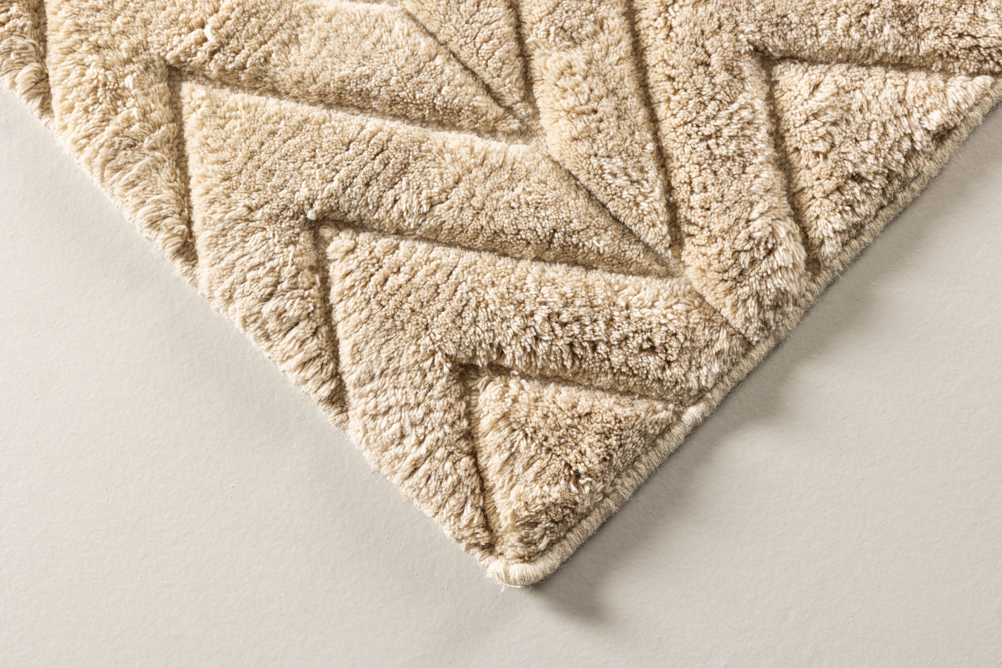 Zoe Ullmatta 300x400, Beige