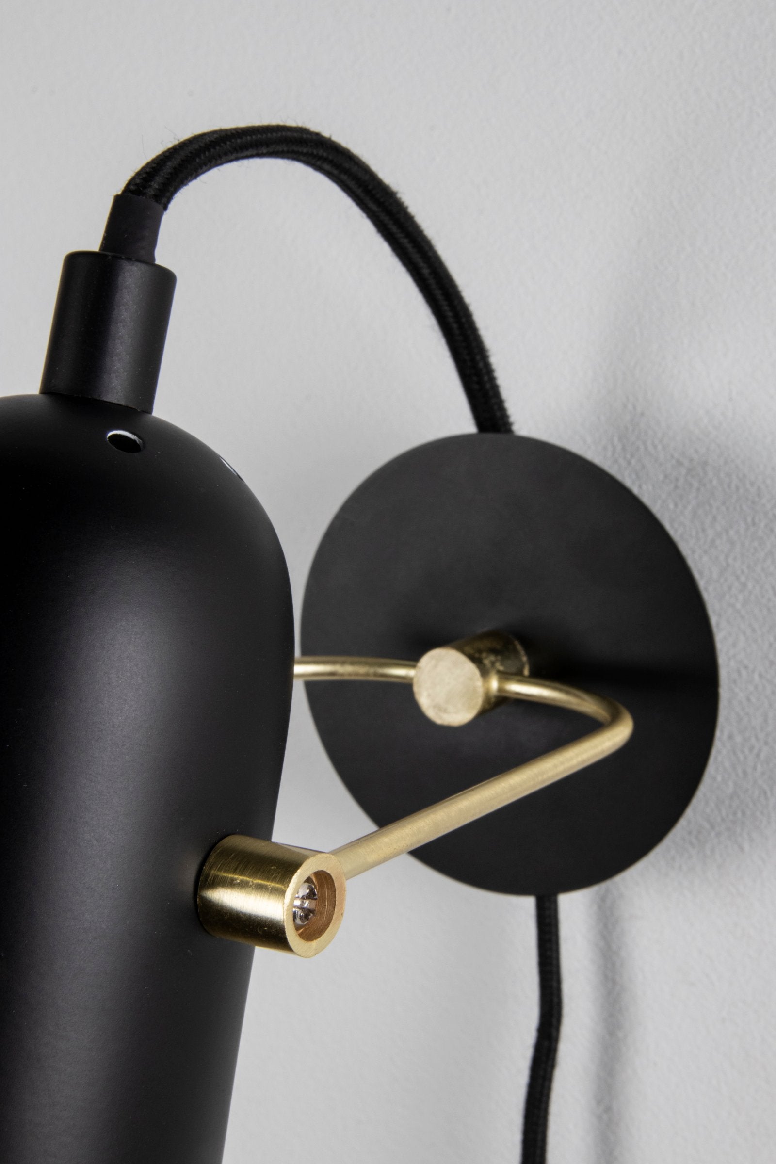 Vägglampa Swan Mini Svart