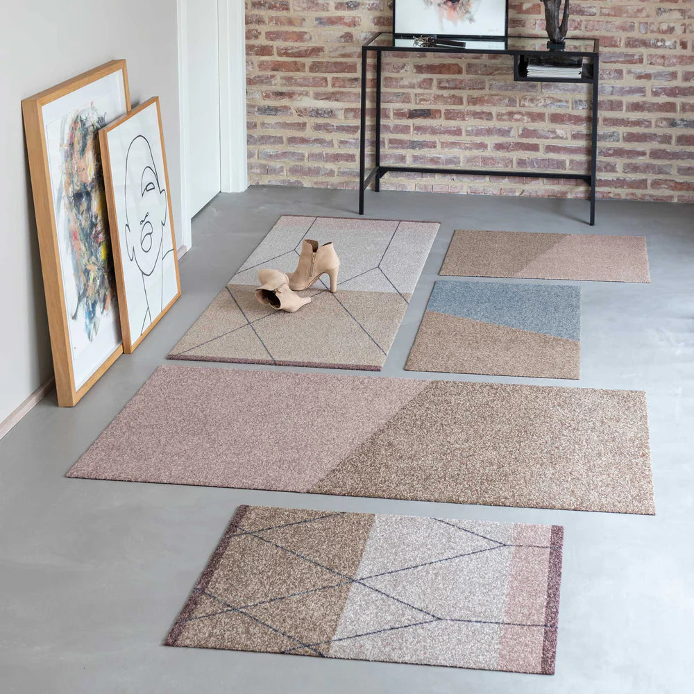 ALL-ROUND_mats_group_SS22_05_1000x_dad2bda9-5d21-4b43-8497-3509c4dff6e8.webp